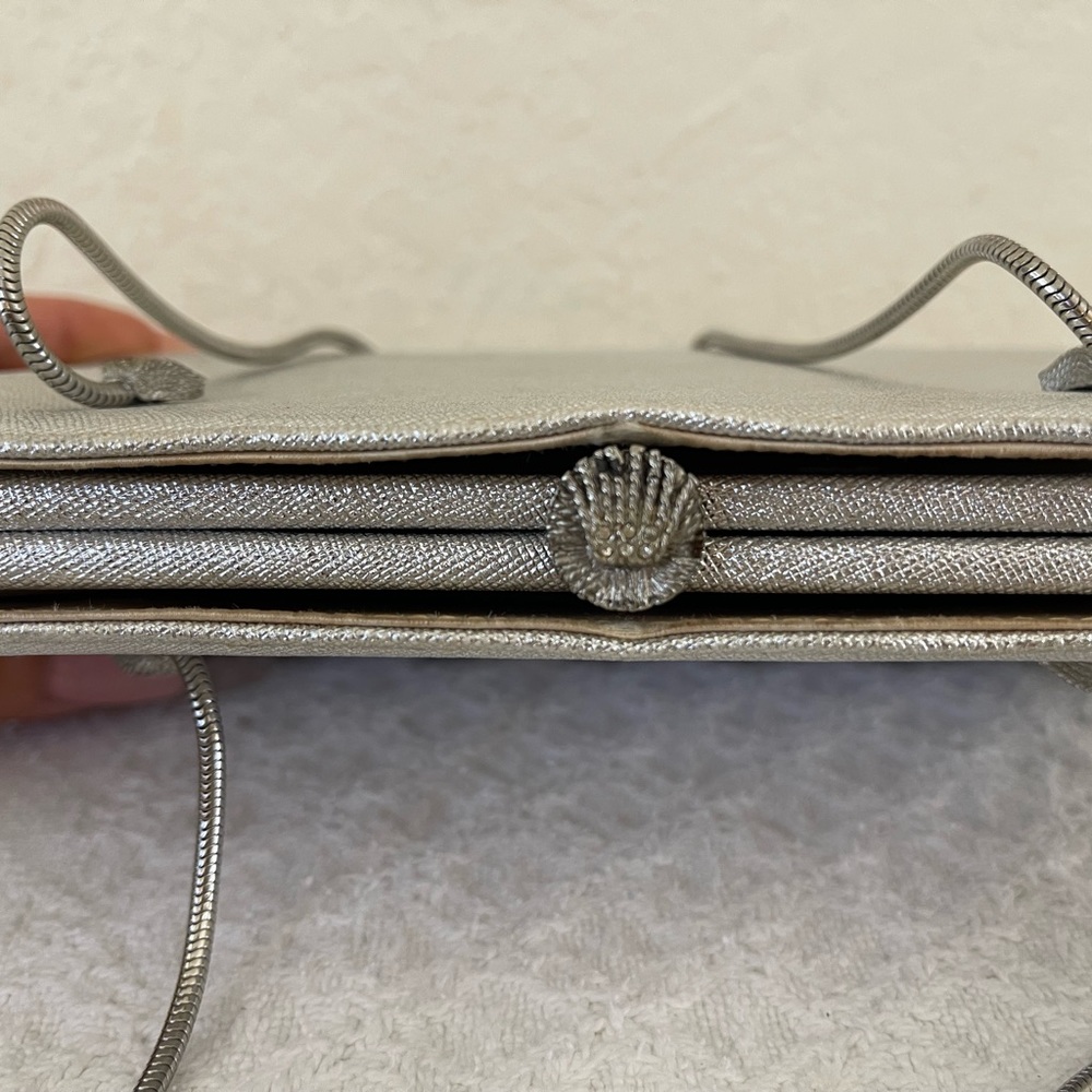 Vintage 1950's Silver GOUBAUD DE PARIS 5th Ave NY Clam Shell Evening Bag /Clutch - Picture 7 of 11